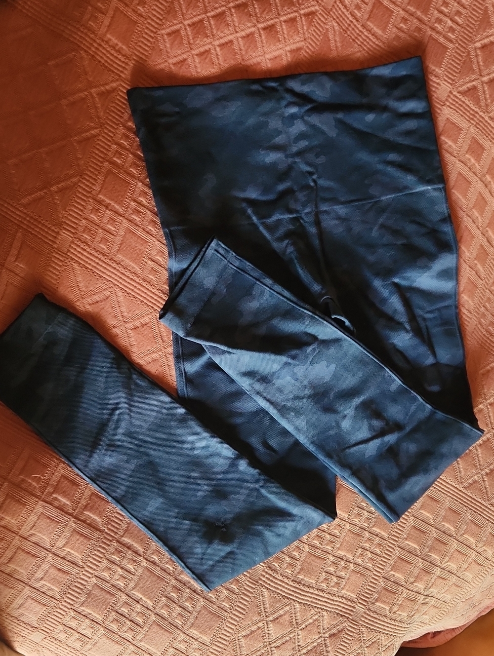 Dark Purple Ribbed Top with Faint Interior Print